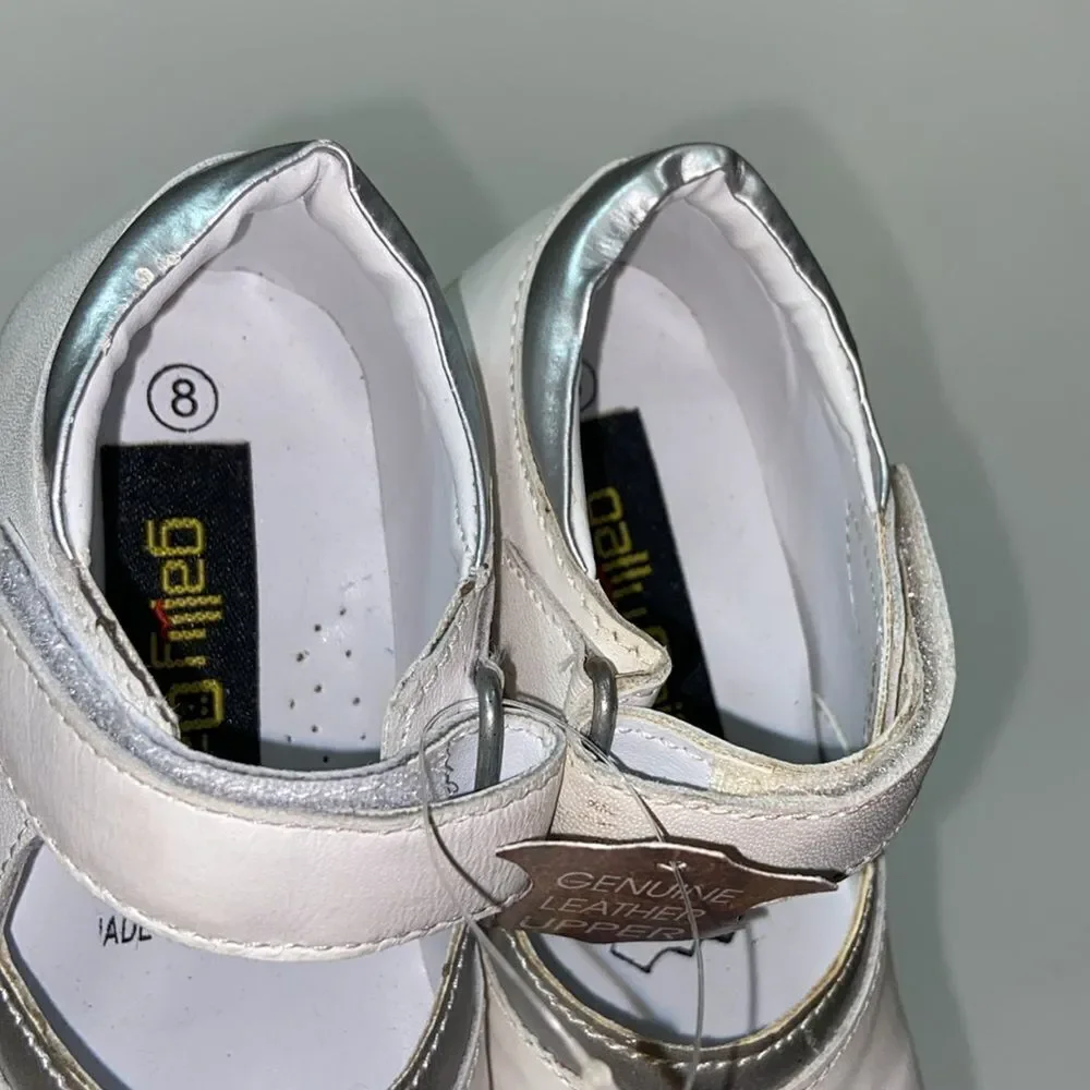 Vintage Gally Gait Genuine Leather Upper Kids White and Silver Shoes Size 8